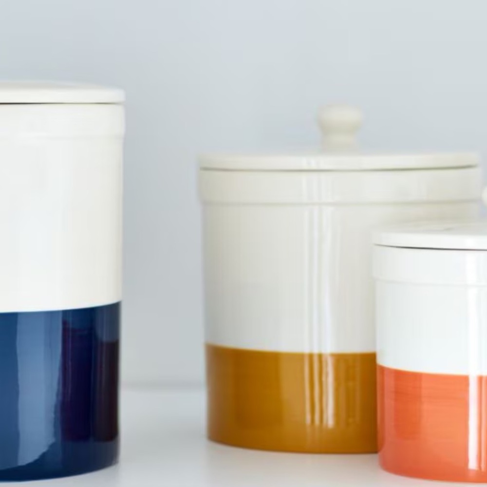 New! Crate&Barrel Ceramic Canister in Mustard Yellow with Lid Medium - Picture 2 of 2